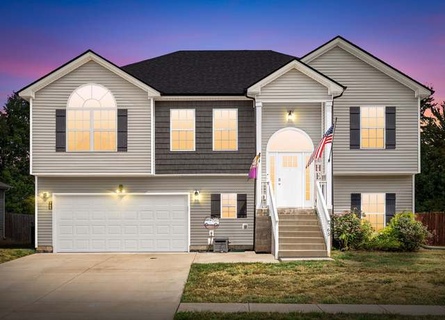 Property at 765 Tidwell Dr, Clarksville, TN 37042, 4 beds, 3 baths