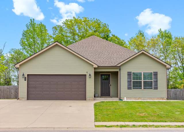 Property at 757 Tidwell Dr, Clarksville, TN 37042, 3 beds, 2 baths
