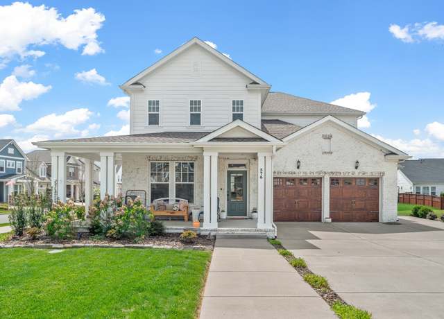 Property at 576 Nottingham Ave, Hendersonville, TN 37075, 4 beds, 3 baths