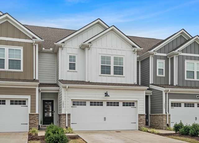 Property at 1043 June Wilde Rdg, Spring Hill, TN 37174, 3 beds, 2.5 baths