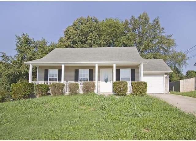 Property at 216 Kings Deer Dr, Clarksville, TN 37042, 3 beds, 2 baths