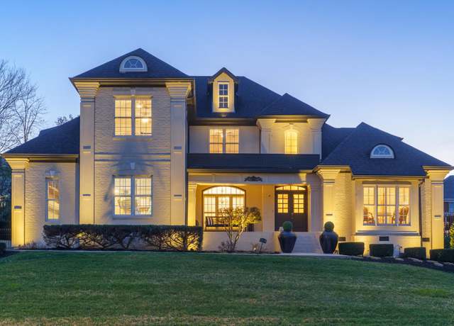 Property at 9812 Windrose Cir, Chattanooga, TN 37421, 5 beds, 5 baths