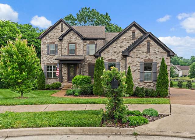 Property at 104 Whistler Way, Hendersonville, TN 37075, 4 beds, 2.5 baths