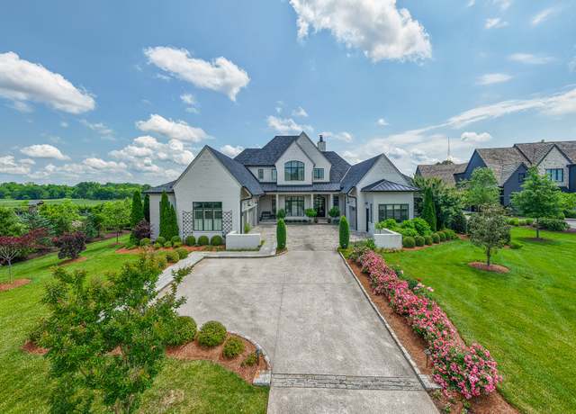Property at 850 Anna James Ct, Brentwood, TN 37027, 5 beds, 6 baths