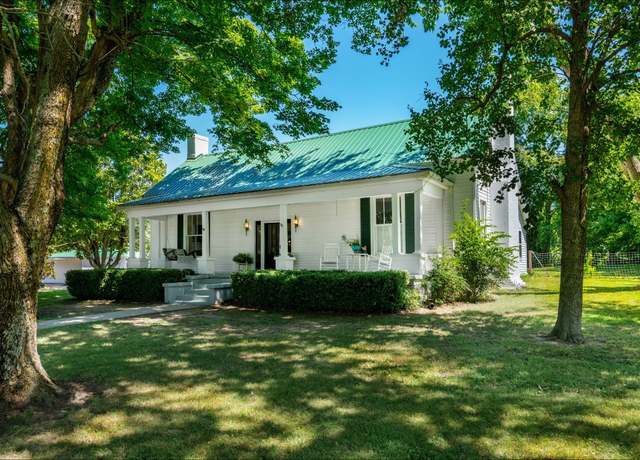 Property at 4432 Barren Plains Rd, Springfield, TN 37172, 4 beds, 3 baths