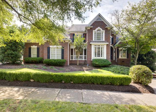 Property at 504 Brennan Ln, Franklin, TN 37067, 5 beds, 4 baths