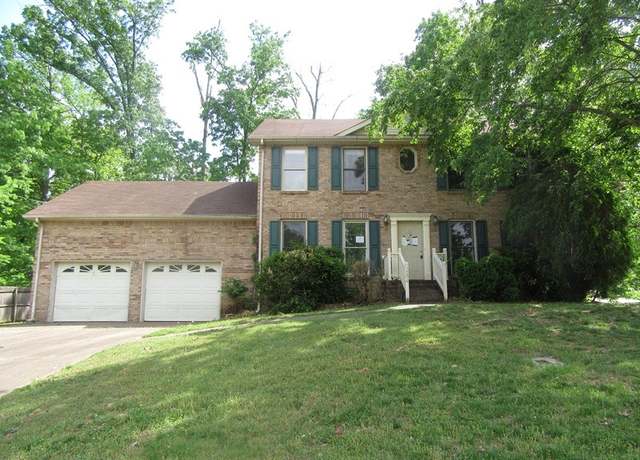 Property at 284 Shiloh Rd, Clarksville, TN 37042, 3 beds, 2.5 baths