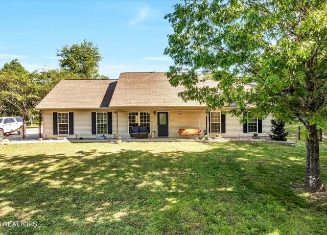 Property at 6320 Oris Miller Rd, Maryville, TN 37801, 3 beds, 2 baths