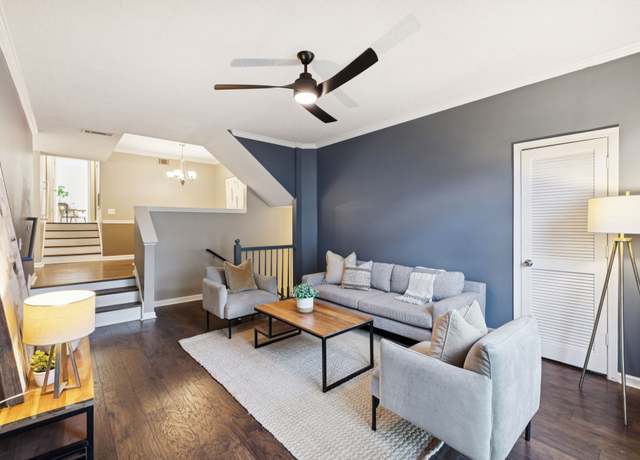 Property at 2081 Stokes Ln, Nashville, TN 37215, 2 beds, 2 baths