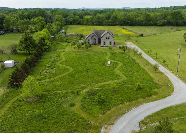 Property at 3936 Big Springs Rd, Lebanon, TN 37090, 4 beds, 3 baths