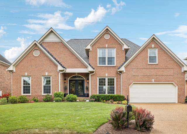 Property at 512 Forrest Park Cir, Franklin, TN 37064, 5 beds, 2.5 baths
