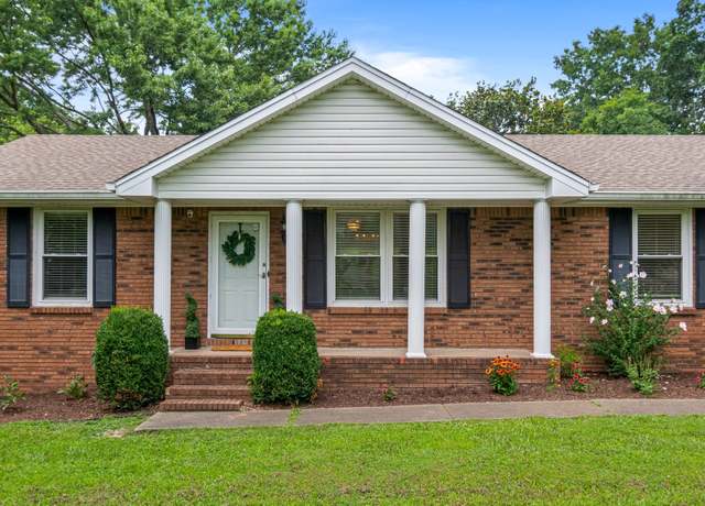 Property at 1019 Matthews Ln, Joelton, TN 37080, 3 beds, 2 baths