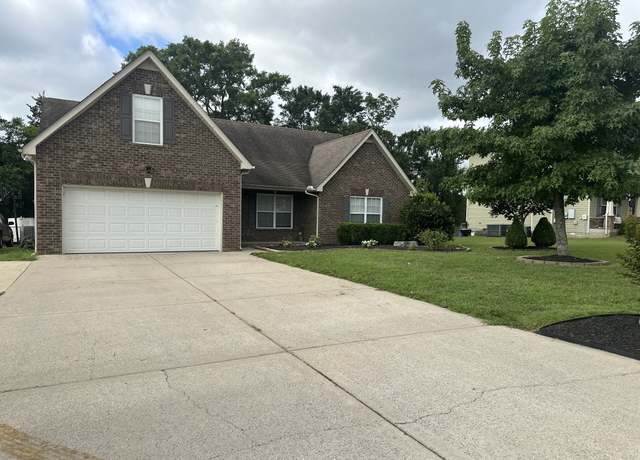 Property at 1101 Pinnacle Hills Dr, Murfreesboro, TN 37128, 4 beds, 2 baths