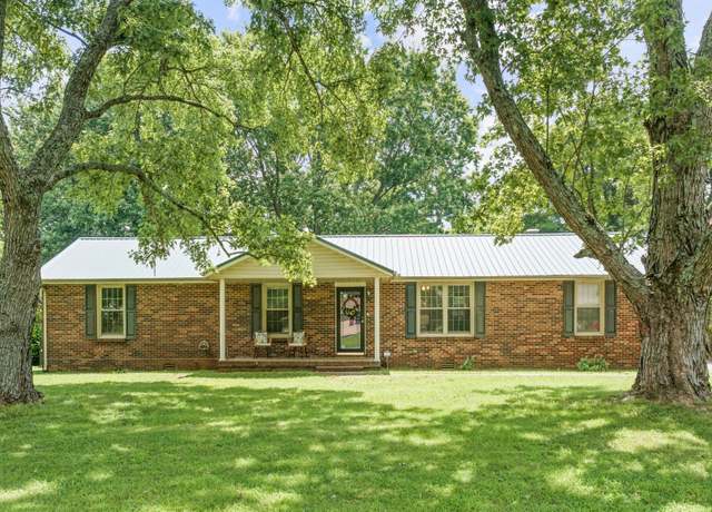Property at 6214 Lee Ave, Murfreesboro, TN 37129, 3 beds, 2.5 baths