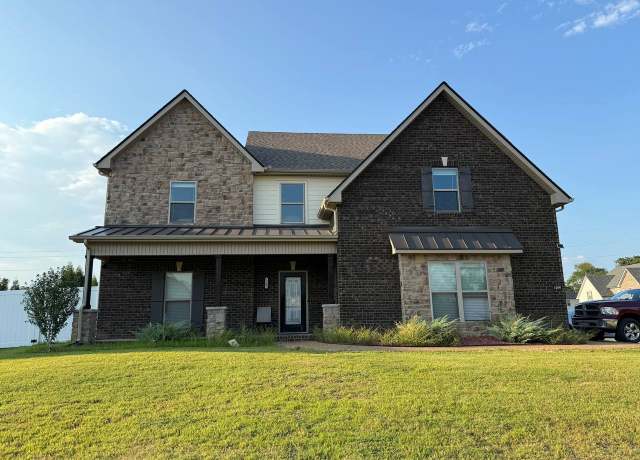 Property at 1200 Emmie Reece Dr, Smyrna, TN 37167, 5 beds, 3.5 baths