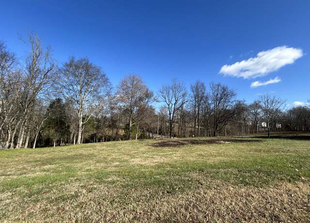 Property at 1400 Brook Dr, Columbia, TN 38401