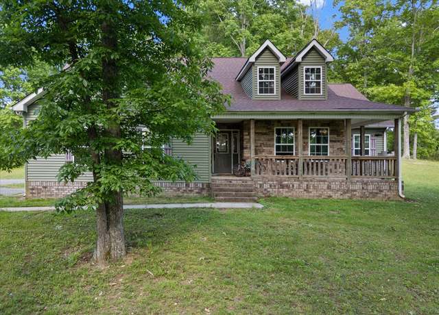 Property at 399 Whitaker Cir, Red Boiling Springs, TN 37150, 4 beds, 2 baths