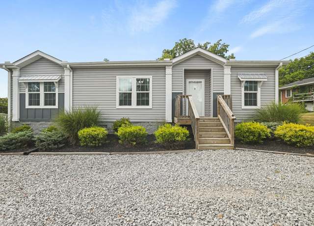 Property at 104 E Pond St, Adams, TN 37010, 3 beds, 2 baths