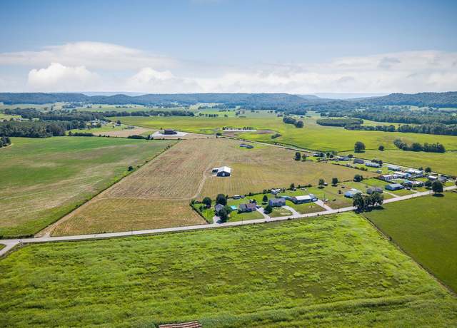 Property at 15385 Old Kentucky Rd, Sparta, TN 38583