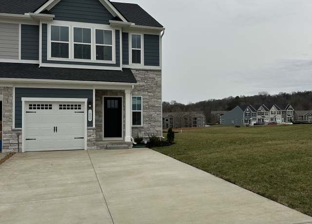 Property at 1809 Goldsberry Dr, Columbia, TN 38401, 3 beds, 2.5 baths
