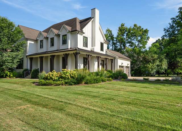Property at 4300 Lone Oak Rd, Nashville, TN 37215, 4 beds, 3.5 baths