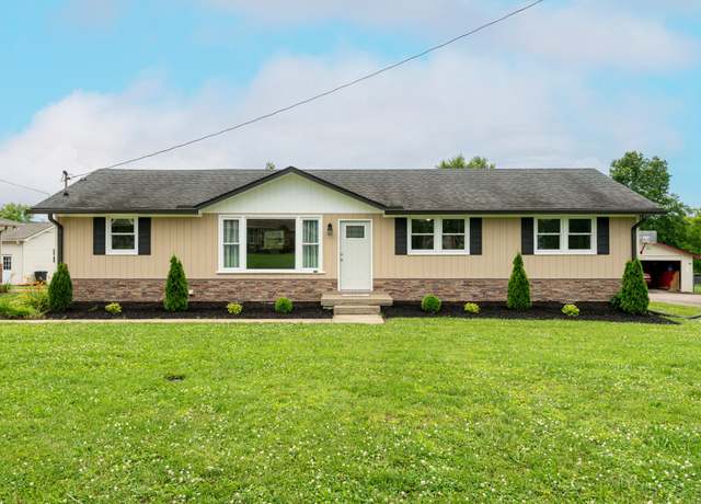 Property at 114 Crestview Dr, Hendersonville, TN 37075, 3 beds, 1.5 baths