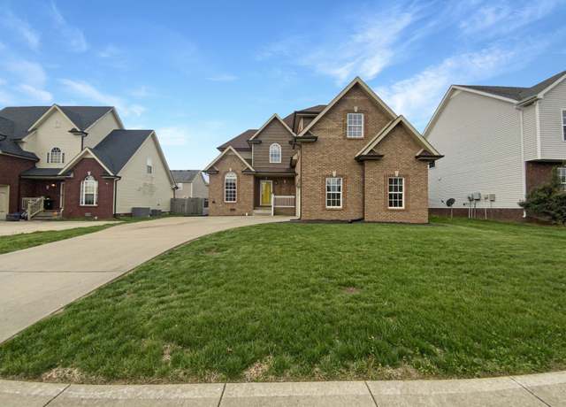 Property at 1530 Cobra Ln, Clarksville, TN 37042, 4 beds, 2.5 baths