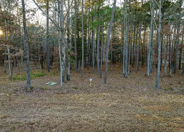 Property at 0 Stately Oak Dr, Huntingdon, TN 38344