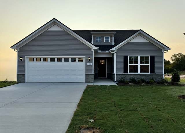 Property at 224 Republic St, Shelbyville, TN 37160, 3 beds, 2 baths