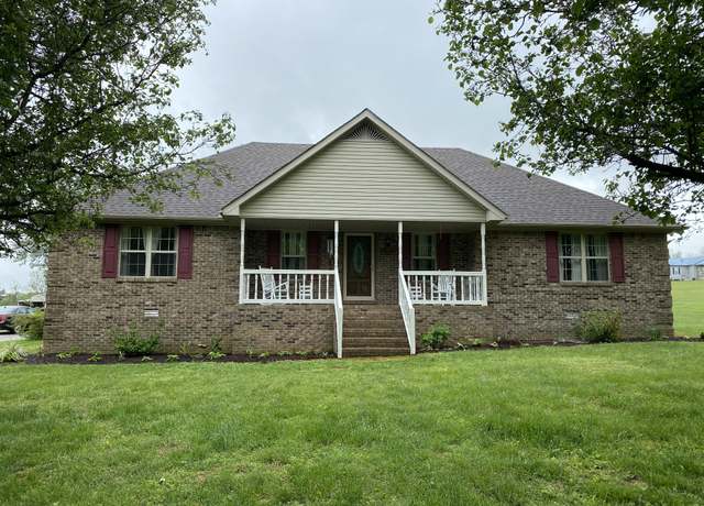 Property at 172 Landrum Ln, Lafayette, TN 37083, 3 beds, 2 baths