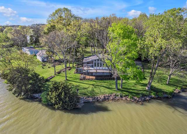 Property at 159 Sunset Dr, Hendersonville, TN 37075, 2 beds, 2 baths