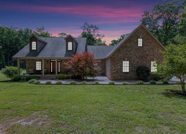 Property at 734 Bonner Way, Estill Springs, TN 37330, 3 beds, 2.5 baths