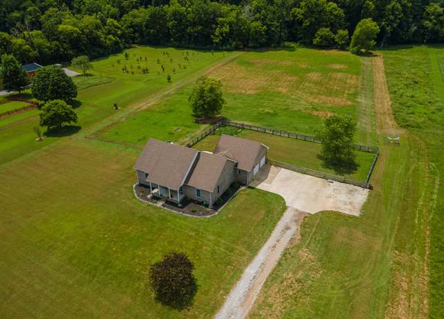 Property at 7599 Beech Hill Rd, Pulaski, TN 38478, 3 beds, 3 baths