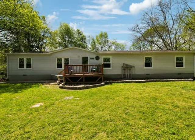 Property at 284 Pinhook Rd, Lebanon, TN 37090, 3 beds, 3 baths