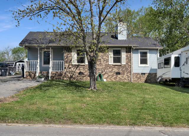 Property at 606 Blake Moore Dr, La Vergne, TN 37086, 3 beds, 2 baths