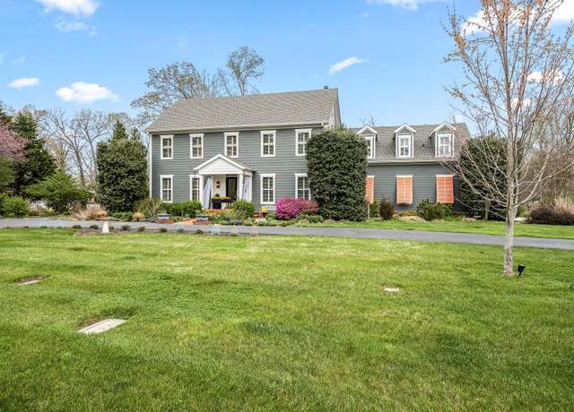 Property at 100 Point Cir, Tullahoma, TN 37388, 4 beds, 3.5 baths