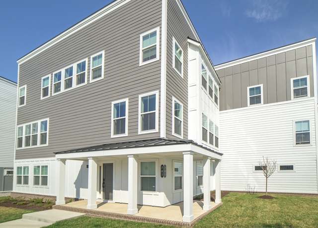 Property at 701 41st Ave N, Nashville, TN 37209, 3 beds, 3.5 baths