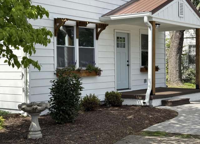 Property at 1101 Cherry St, Alcoa, TN 37701, 2 beds, 2 baths