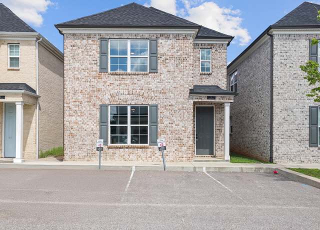 Property at 2656 Lakevilla Dr #3, Nashville, TN 37217, 3 beds, 3 baths
