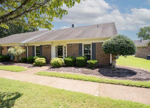 Property at 1126 E Northfield Blvd, Murfreesboro, TN 37130, 3 beds, 2 baths