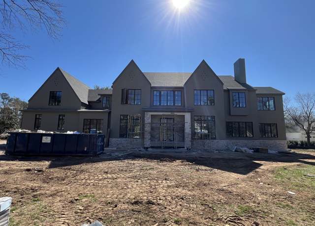 Property at 404 Cornwall Dr, Brentwood, TN 37027, 6 beds, 8 baths