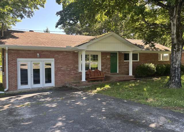 Property at 1101 Mccormick St, Manchester, TN 37355, 3 beds, 1 bath