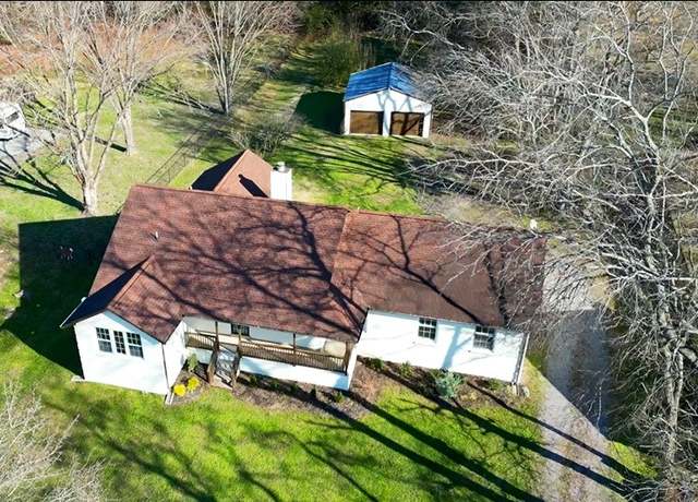 Property at 7956 Lebanon Rd, Murfreesboro, TN 37129, 3 beds, 2 baths