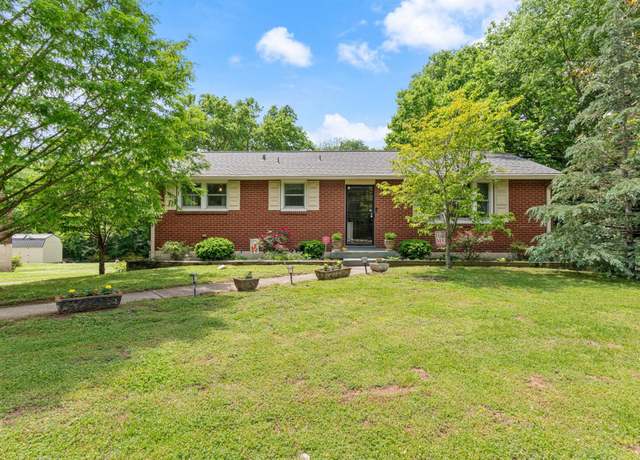 Property at 308 Jacksonian Dr, Hermitage, TN 37076, 4 beds, 2 baths