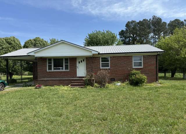 Property at 2990 Pigeon Hill Rd, Mcminnville, TN 37110, 3 beds, 1 bath