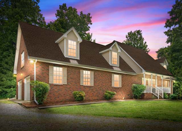 Property at 5643 Bethlehem Rd, Springfield, TN 37172, 4 beds, 3 baths