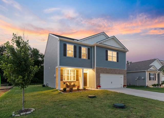 Property at 214 Welara St, Murfreesboro, TN 37129, 3 beds, 2.5 baths