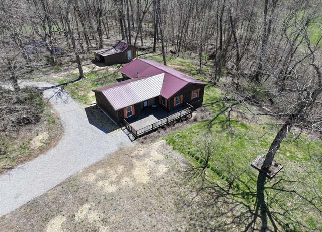 Property at 1212 Ussery Rd S, Clarksville, TN 37040, 3 beds, 2 baths