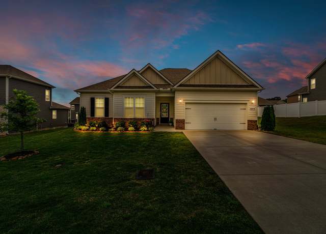 Property at 1044 Alta Vista Ln, Smyrna, TN 37167, 4 beds, 2 baths