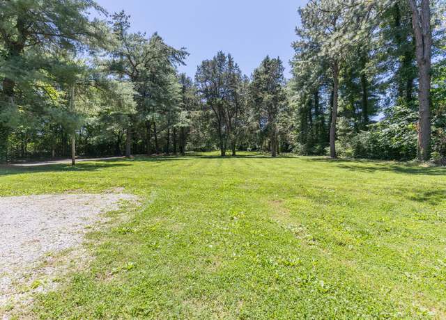 Property at 705 Hogan Rd, Nashville, TN 37220, 3 beds, 2.5 baths